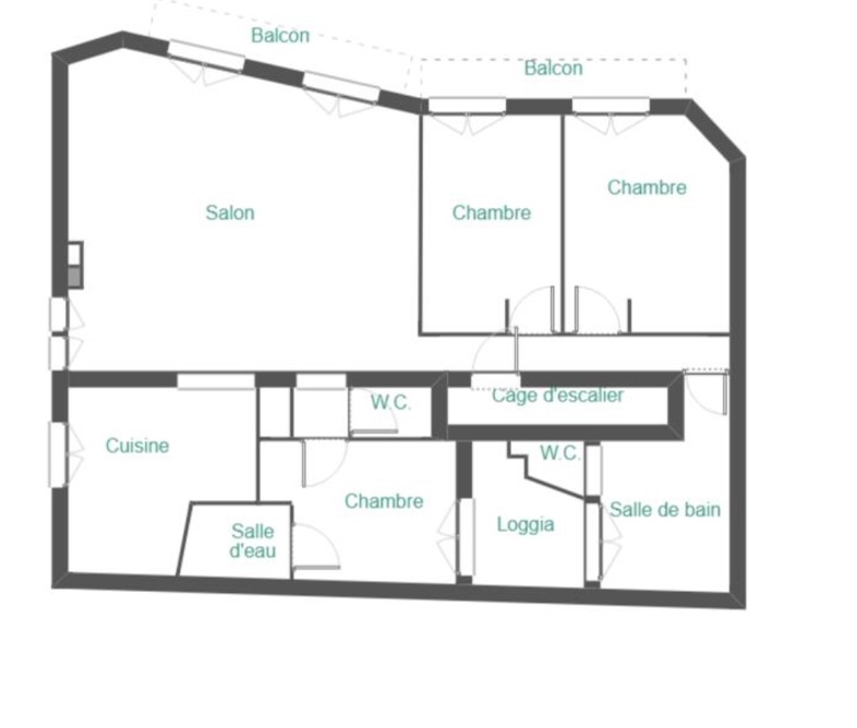 "Les Corsaires Basques" A Vendre Saint-Jean-de-Luz centre, plages &agrave; pied, tr&egrave;s bel emplacement ultra central, appartement 3 ch. / 2 bains 100m2 env. avec balcons&hellip; Rare, excellent rapport qualit&eacute; / prix&hellip; 660.000 &euro;
