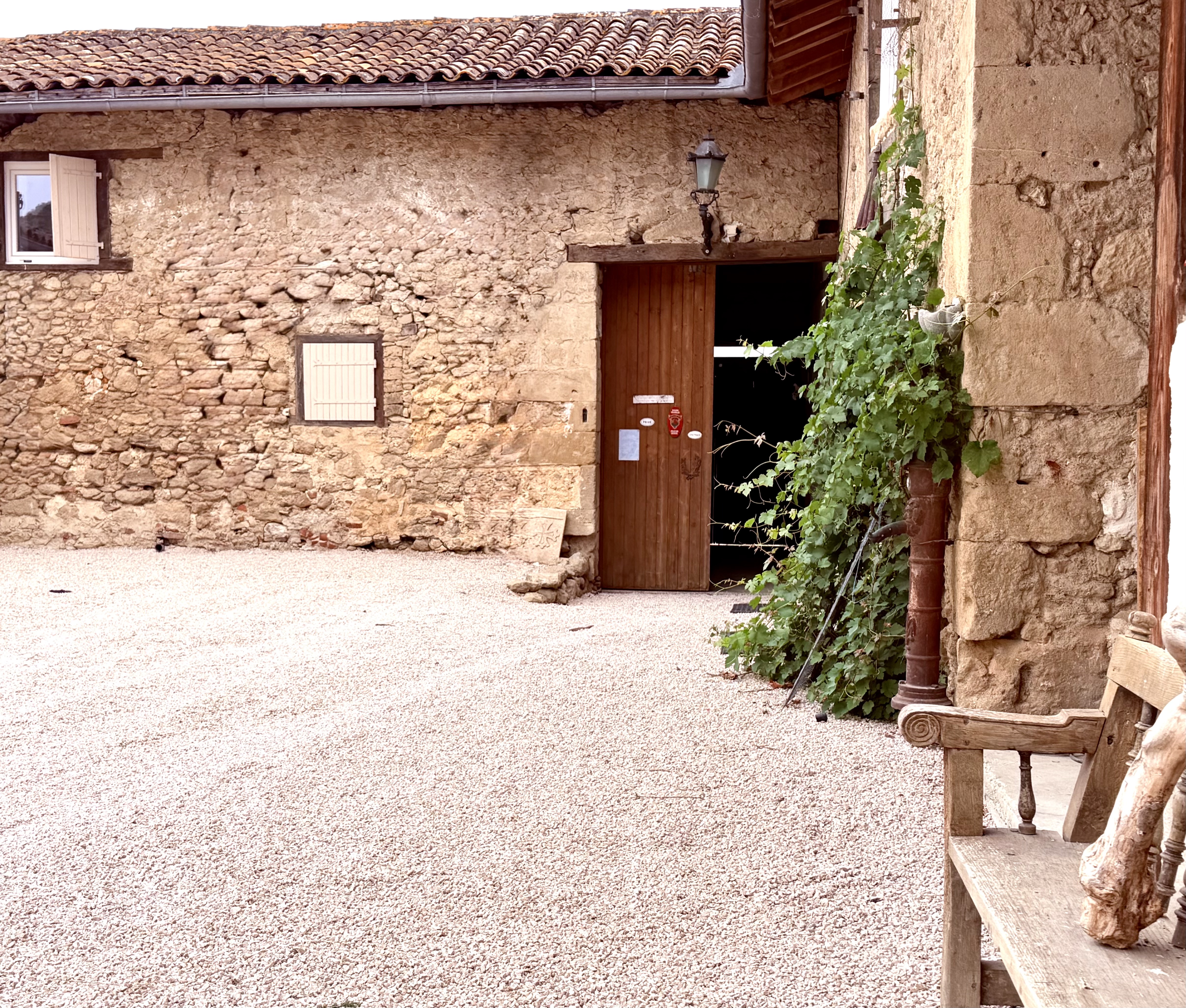 "Meadow Vista" For Sale Between Toulouse &amp; Tarbes, near the charming town of Boulogne sur Gesse, authentic u-shaped farmhouse dating back to the 1700s, recently renovated with care. Unique!... &pound; 590,000