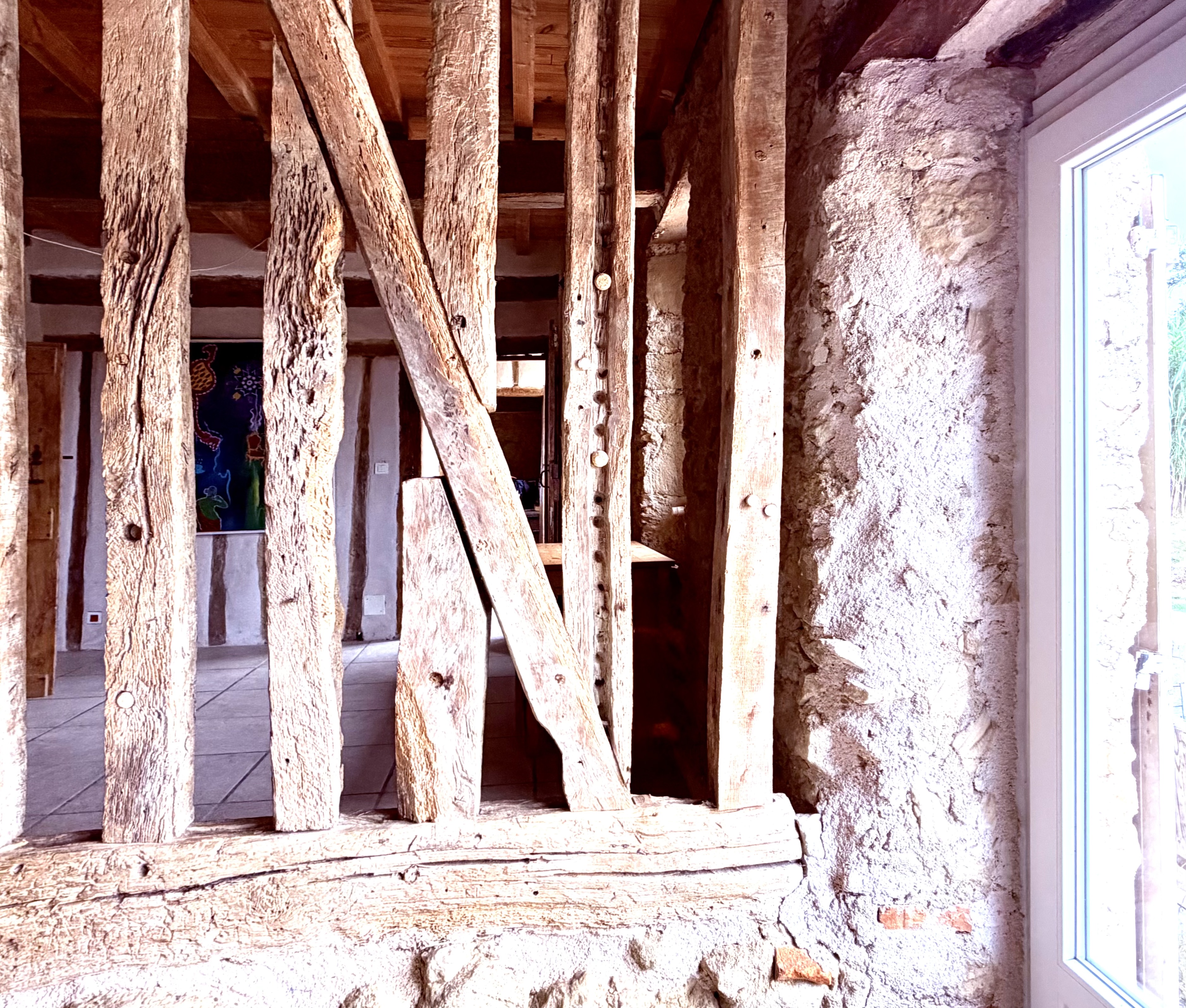 "Meadow Vista" For Sale Between Toulouse &amp; Tarbes, near the charming town of Boulogne sur Gesse, authentic u-shaped farmhouse dating back to the 1700s, recently renovated with care. Unique!... &pound; 590,000