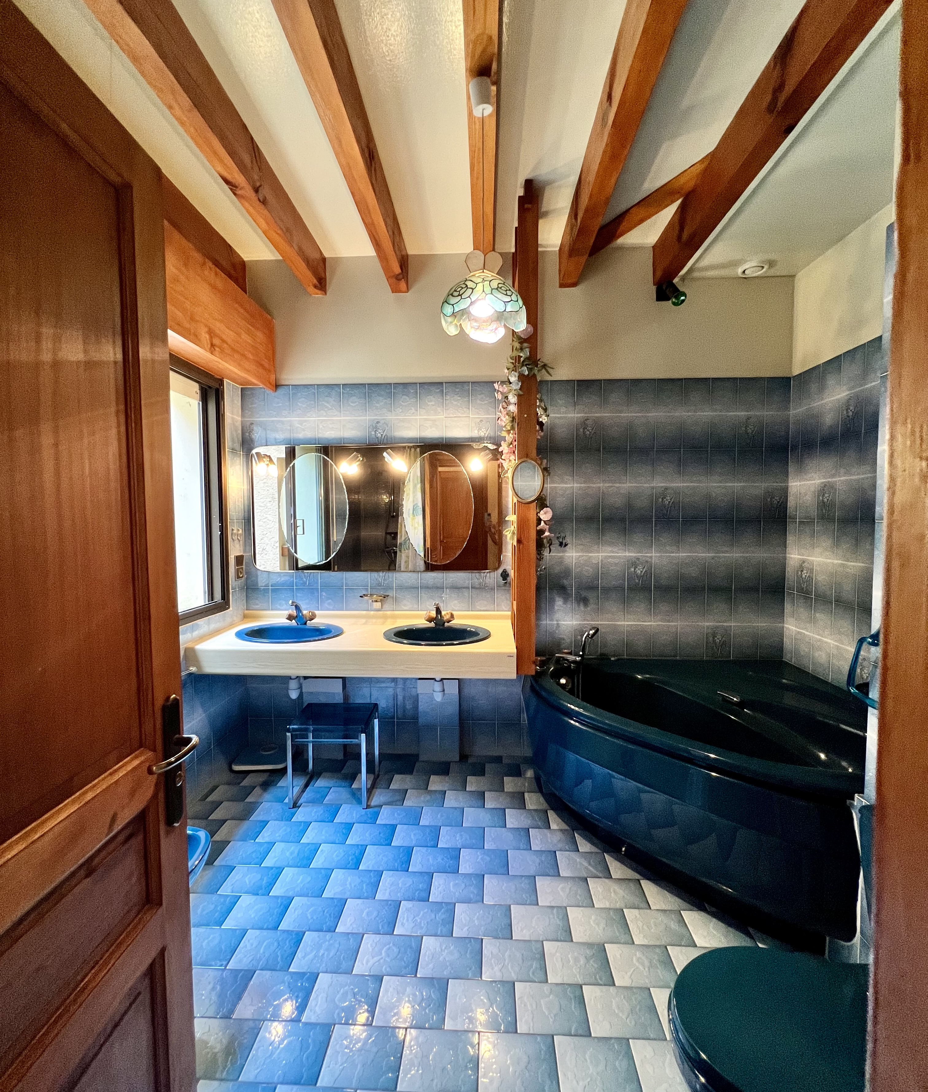 &ldquo;El Camino del Mar Beach House&rdquo; A Vendre, Seignosse Oc&eacute;an, plage &agrave; pied, au calme sans vis-&agrave;-vis, villa de 200 m2 env.., &nbsp;4 ch. + / 2 bains, &nbsp;mezzanine, piscine, sur 1500 m2. Unique &agrave; la mer&hellip; 1.470.000&euro;