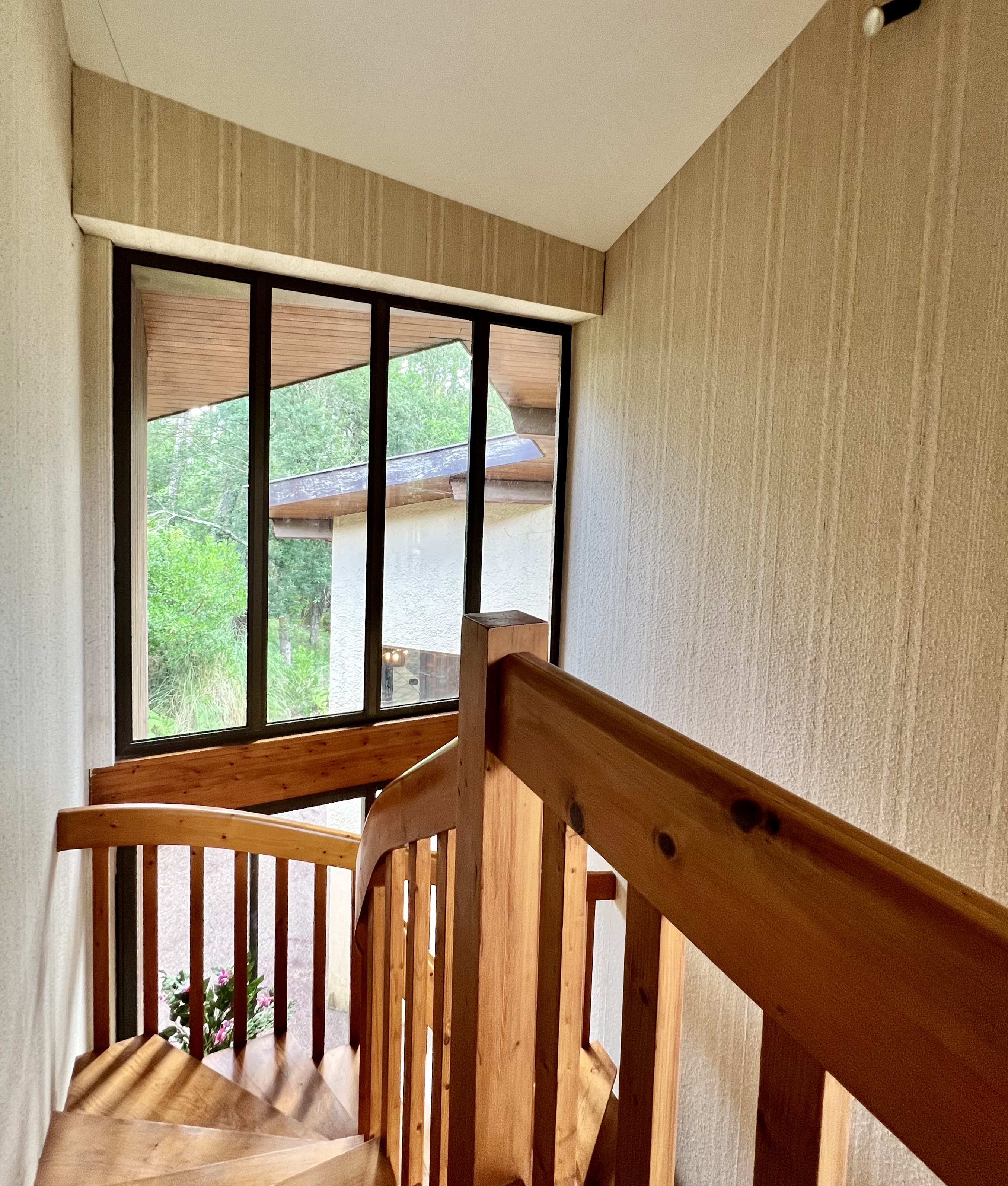 &ldquo;El Camino del Mar Beach House&rdquo; A Vendre, Seignosse Oc&eacute;an, plage &agrave; pied, au calme sans vis-&agrave;-vis, villa de 200 m2 env.., &nbsp;4 ch. + / 2 bains, &nbsp;mezzanine, piscine, sur 1500 m2. Unique &agrave; la mer&hellip; 1.470.000&euro;