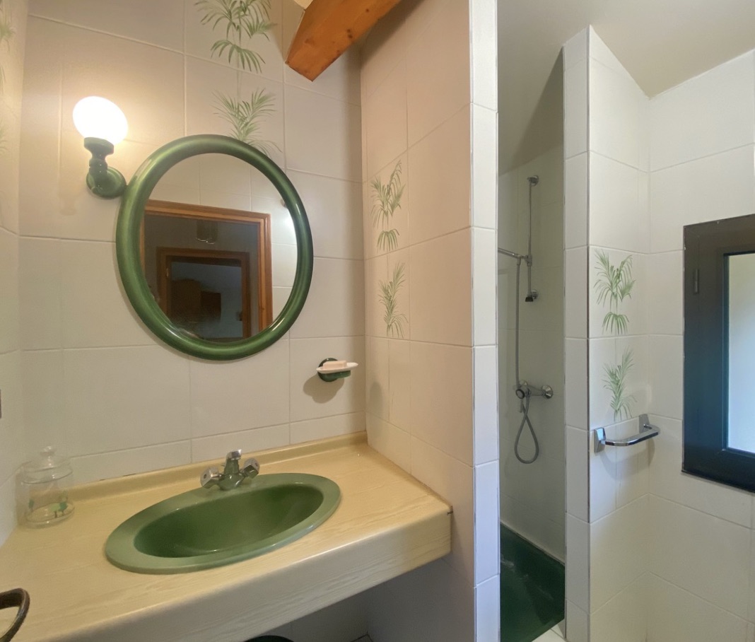 &ldquo;El Camino del Mar Beach House&rdquo; A Vendre, Seignosse Oc&eacute;an, plage &agrave; pied, au calme sans vis-&agrave;-vis, villa de 200 m2 env.., &nbsp;4 ch. + / 2 bains, &nbsp;mezzanine, piscine, sur 1500 m2. Unique &agrave; la mer&hellip; 1.470.000&euro;
