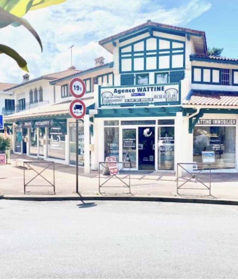 WATTINE LOGIM SA. Sp&eacute;cialistes de la vente de biens uniques sur C&ocirc;te Atlatique Sud, "The One &amp; Only" groupe familial depuis 1963. Contact +33 (0)6 07 02 36 31 . 
&nbsp;