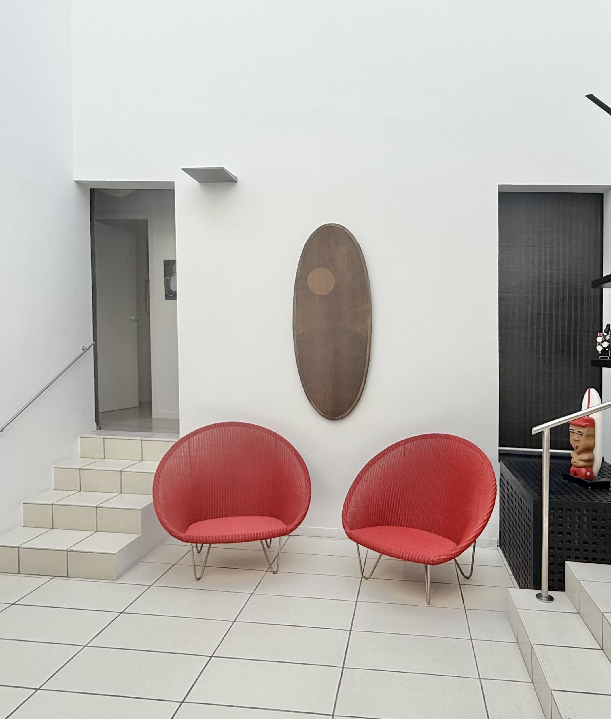 &ldquo;Carmel by the Sea Modern Estate&rdquo; A Vendre Hossegor, quartier calme et r&eacute;sidentiel &agrave; seulement 1km du centre-ville / golf &amp; lac, &eacute;l&eacute;gante villa de plain-pied 4 ch. / 3 bains, contemporaine &amp; atemporelle, qui ne laissera personne indiff&eacute;rent&hellip; 1.750.000 &euro;