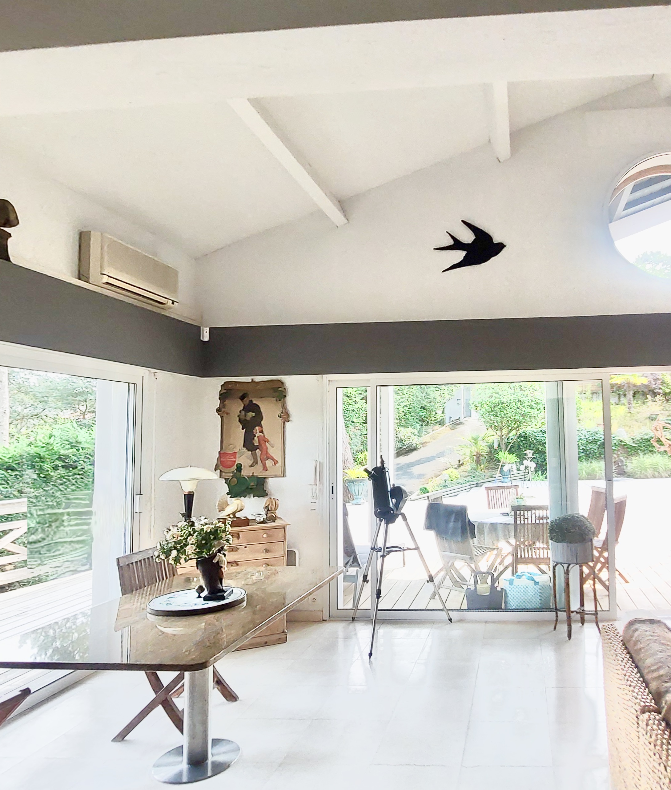&ldquo;Santa Rosa Hills Estate&rdquo; A Vendre Hossegor, r&eacute;sidentiel &amp; calme, tr&egrave;s belle villa contemporaine 4 ch. / 3 bains avec piscine sur 1500m2 de terrain arbor&eacute; &amp; l&eacute;g&egrave;rement vallonn&eacute;&hellip; 1.300.000 &euro;