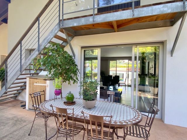 SOLD BY OUR TEAM - "Santa Barbara Beach House" Seignosse Ocean &amp; Golf, walking distance to the beach and in quiet surroundings, lovely 4 bed / 3 bath villa including contemporary finishings, heated swimming pool &amp; terraces...