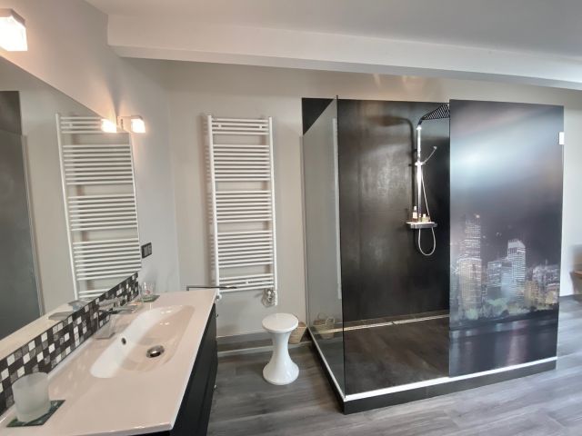 SOLD BY OUR TEAM - "Santa Barbara Beach House" Seignosse Ocean &amp; Golf, walking distance to the beach and in quiet surroundings, lovely 4 bed / 3 bath villa including contemporary finishings, heated swimming pool &amp; terraces...