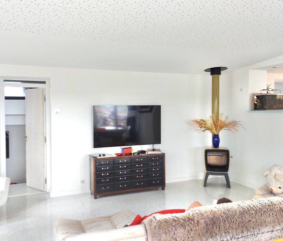 "The Tree Lodge" A Vendre Seignosse Bourg Proche Golf &amp; 4km Plages, tr&egrave;s agr&eacute;able villa r&eacute;nov&eacute;e &agrave; neuf 2 ch. / 2 bains plus villa d&rsquo;amis 2 pi&egrave;ces, grand calme, vues uniques, confort... 1.260.000 &euro;